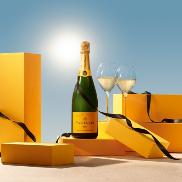 LA MAISON VEUVE CLICQUOT